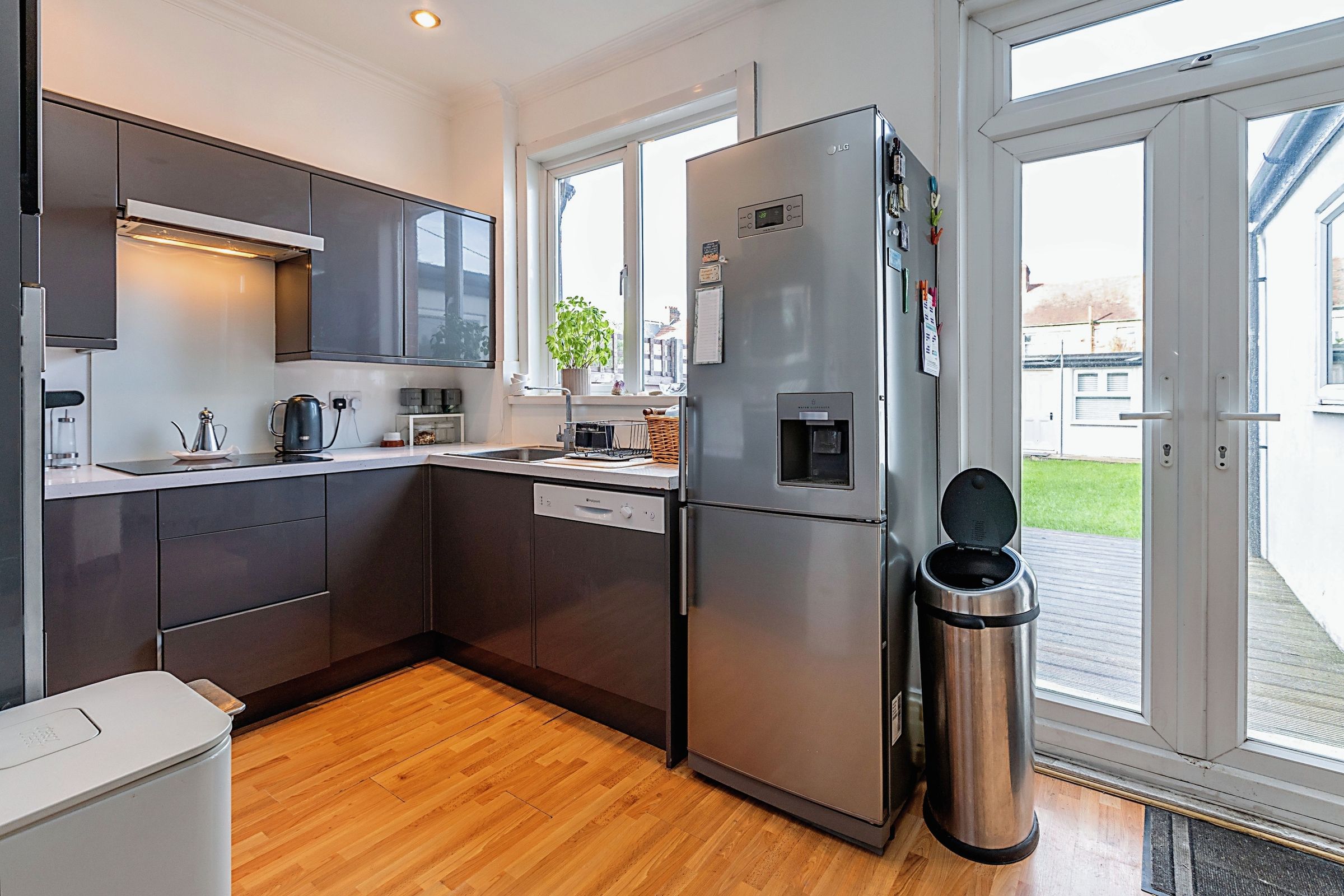 3 bed terraced house for sale in Ollerton Road, London N11 Zoopla