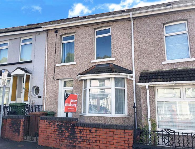 2 bed terraced house for sale in Bedwlwyn Street, Ystrad Mynach