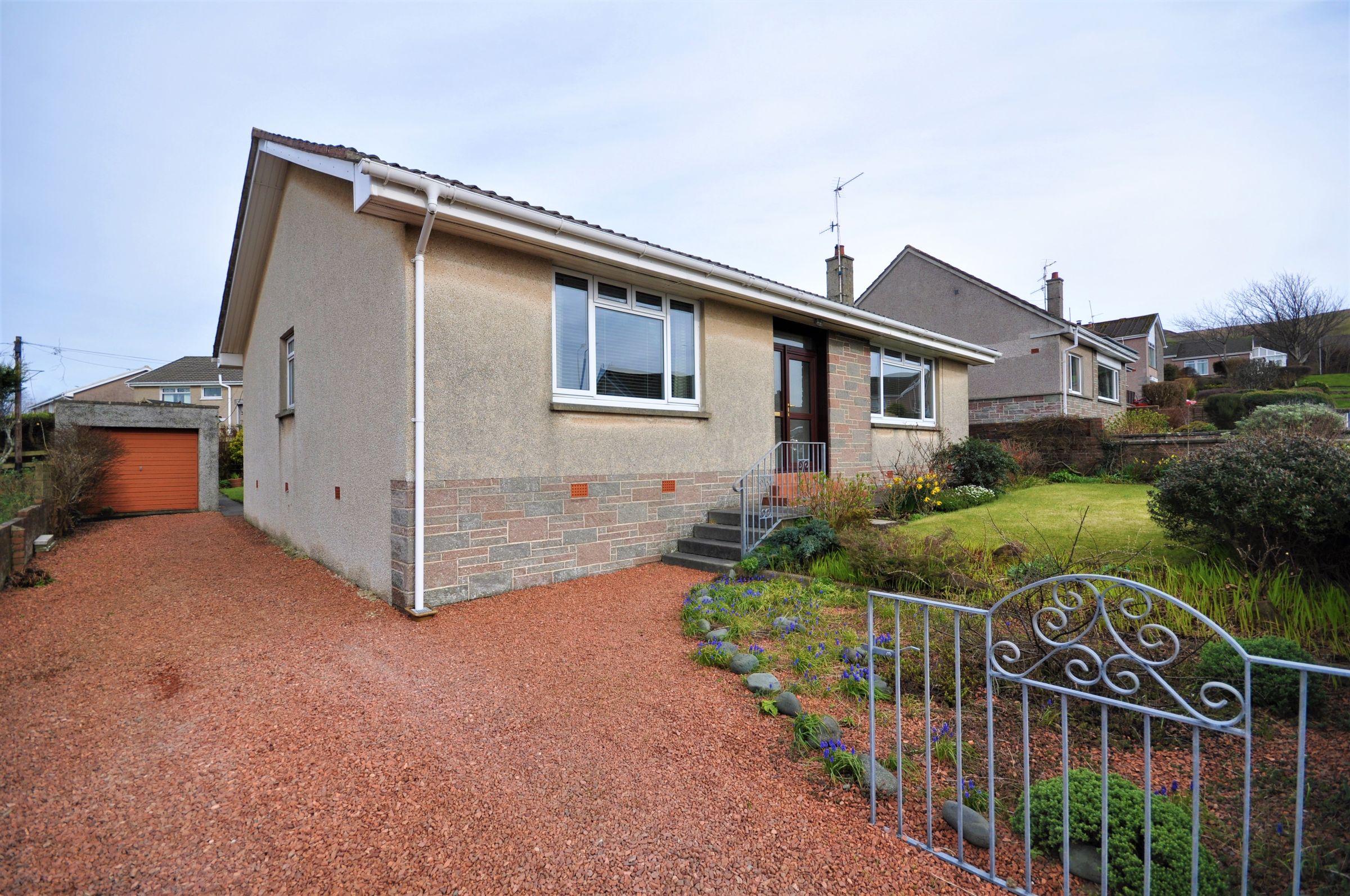 2 bed detached bungalow for sale in Wheatfield Road, Girvan KA26 Zoopla