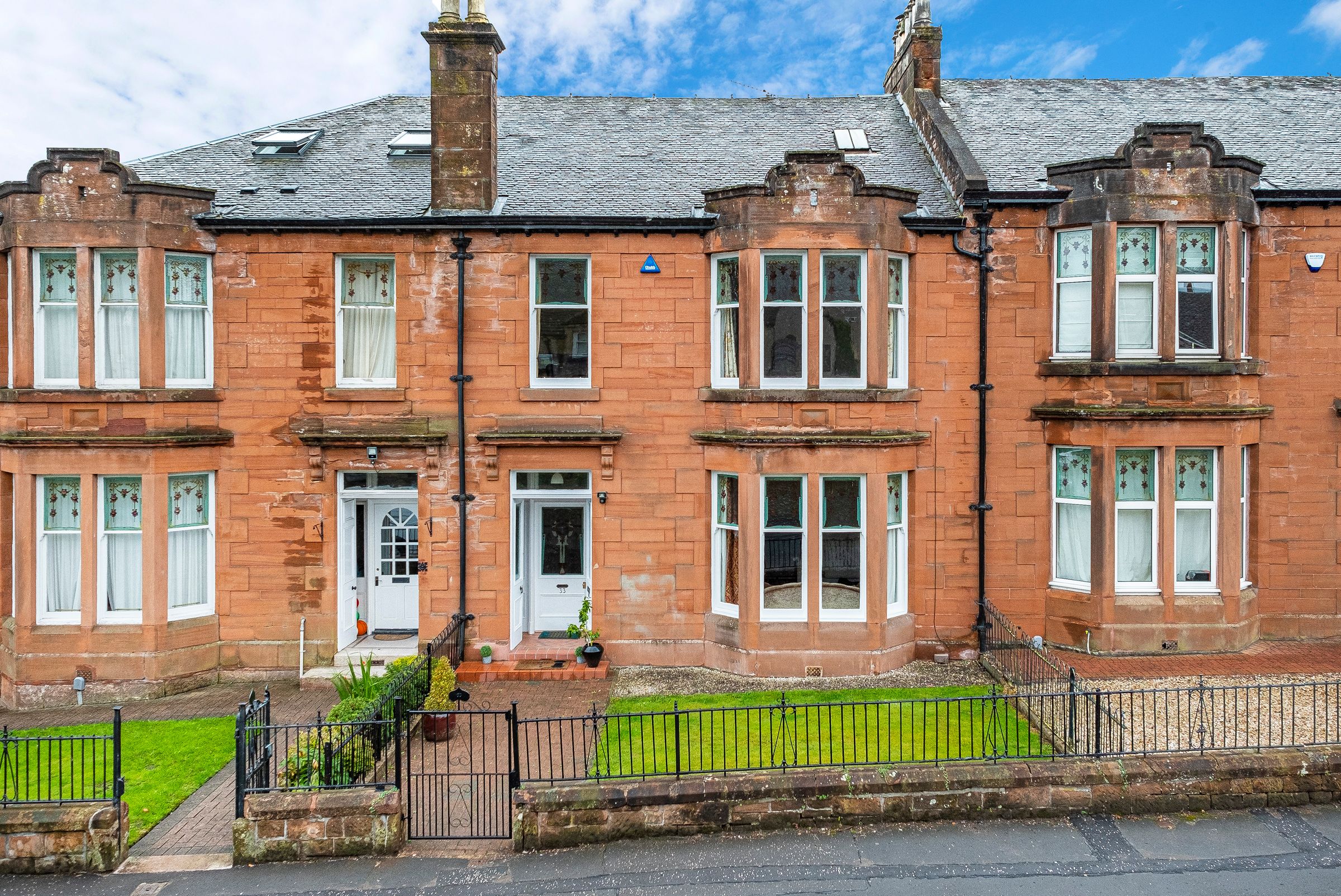 3 bed property for sale in 33 Johnstone Drive, Rutherglen, Glasgow G73