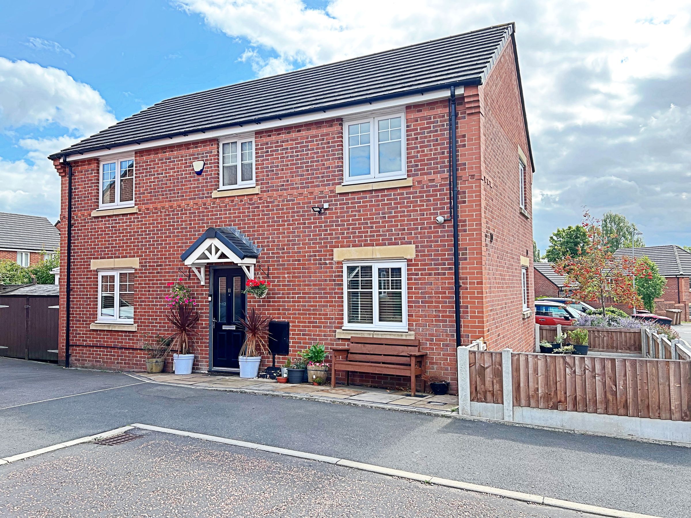 4 bed detached house for sale in Stancliffe Drive, Pendlebury, Swinton