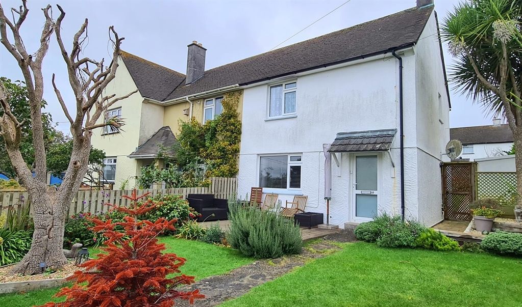 2 bed end terrace house for sale in South Road, Goldsithney, Penzance