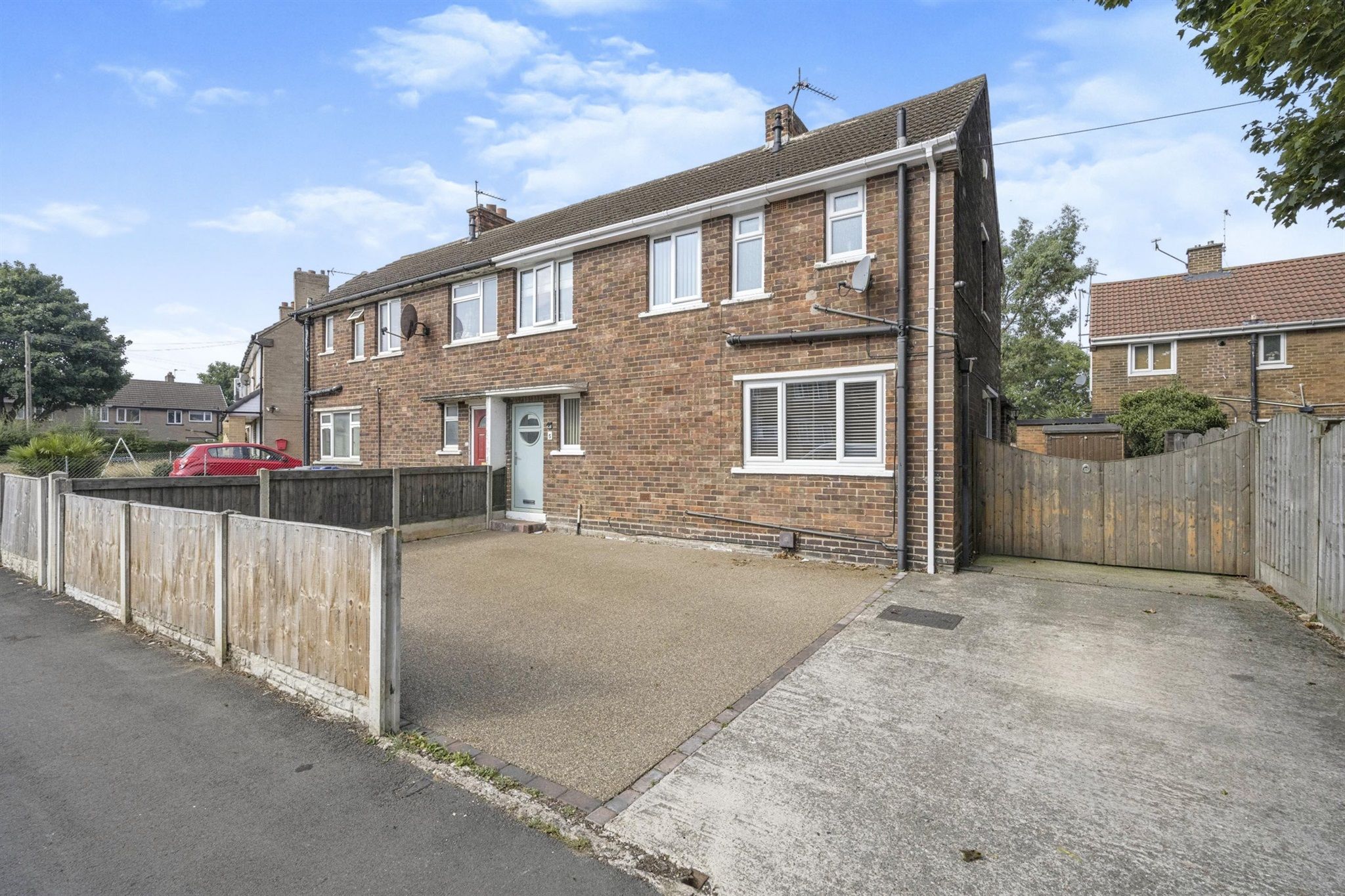 3 bed semidetached house for sale in Bernard Road, Edlington