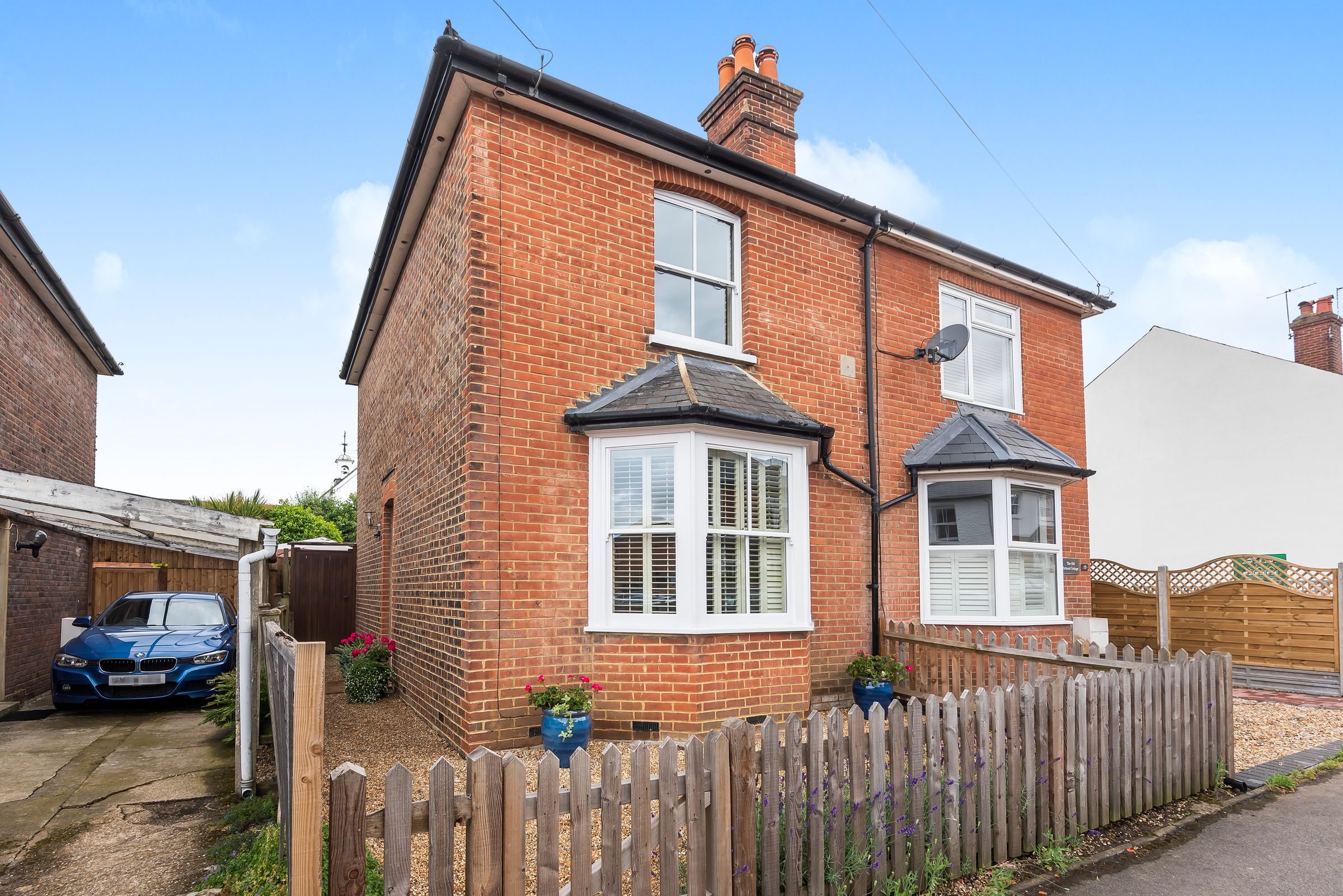2 bed semidetached house for sale in Hallam Road, Godalming GU7 Zoopla