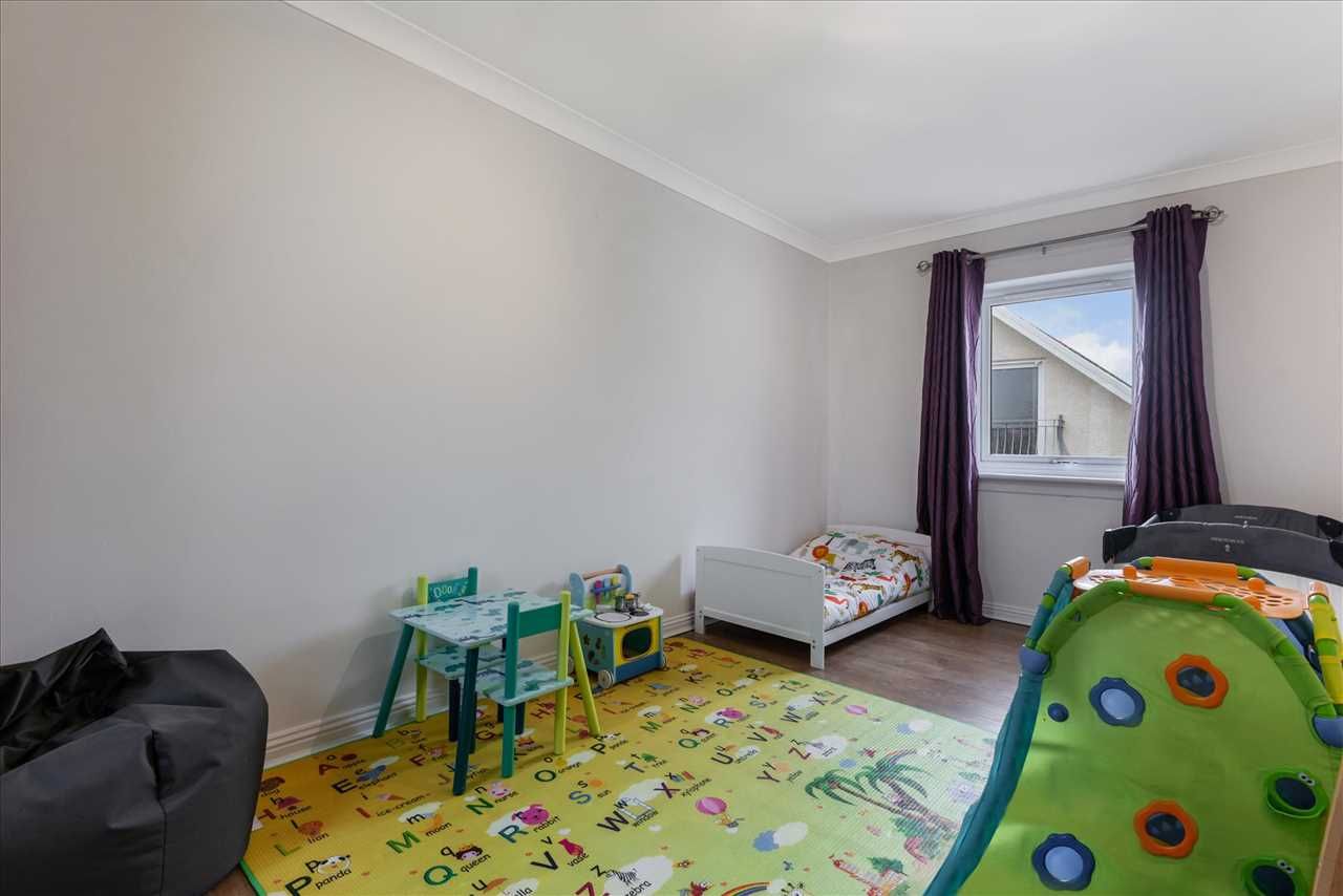 5 bed detached house for sale in Leaburn Cottage, Auldhouse, East Kilbride G75 Zoopla