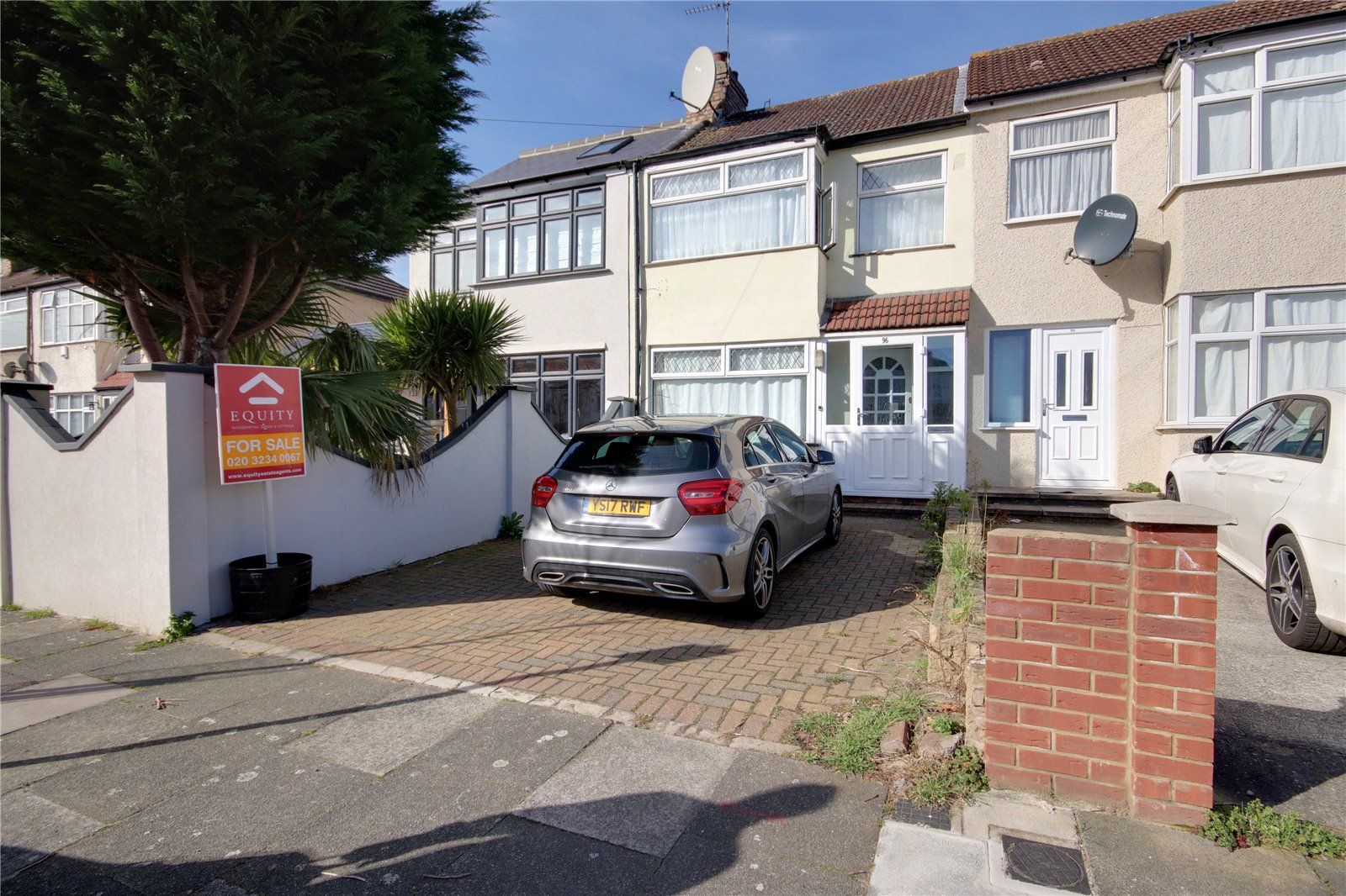 3 bed terraced house for sale in Broadlands Avenue, Enfield EN3 Zoopla