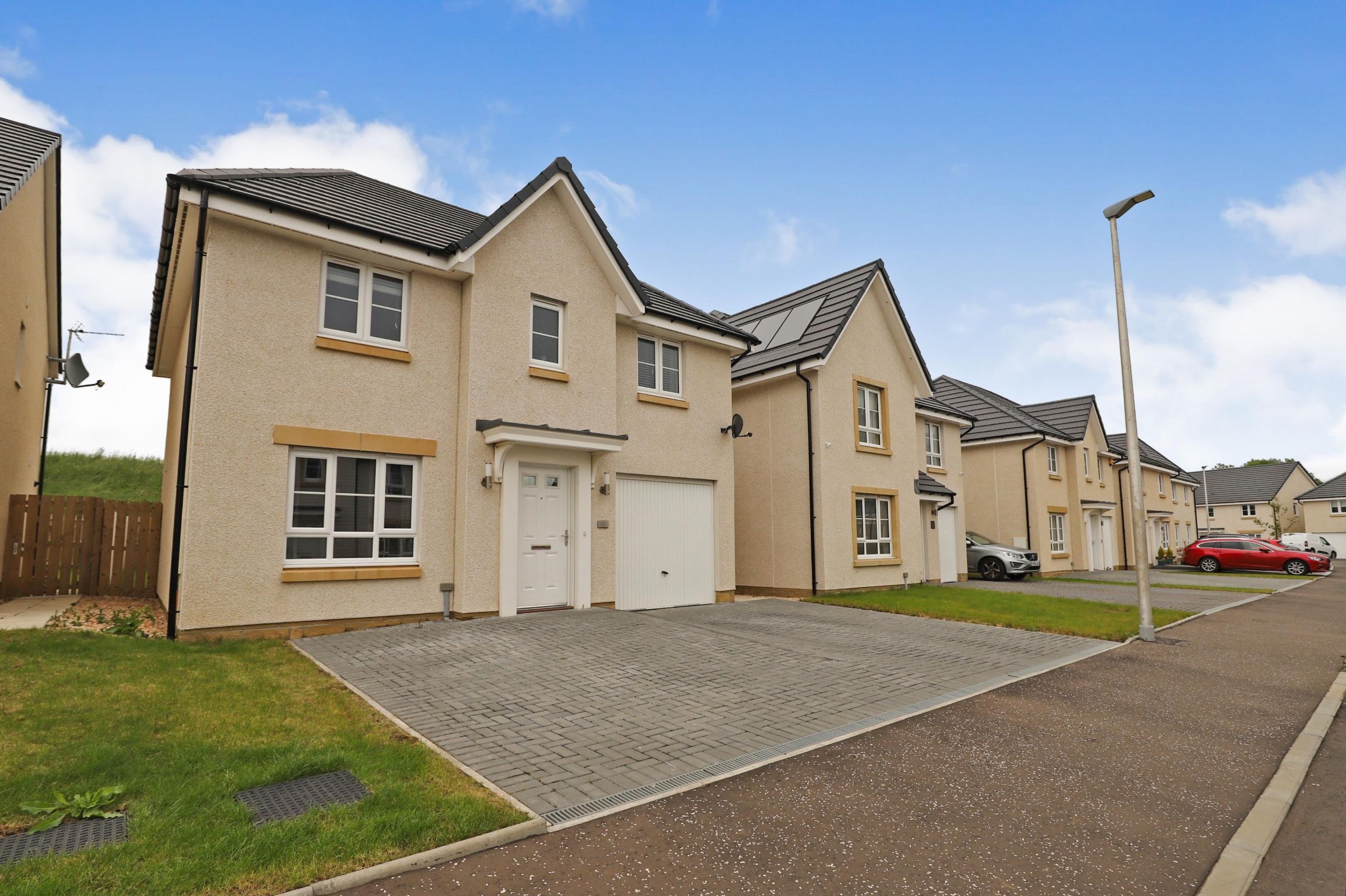 4 bed detached house for sale in Lochleven Crescent, Kilmarnock KA3 Zoopla