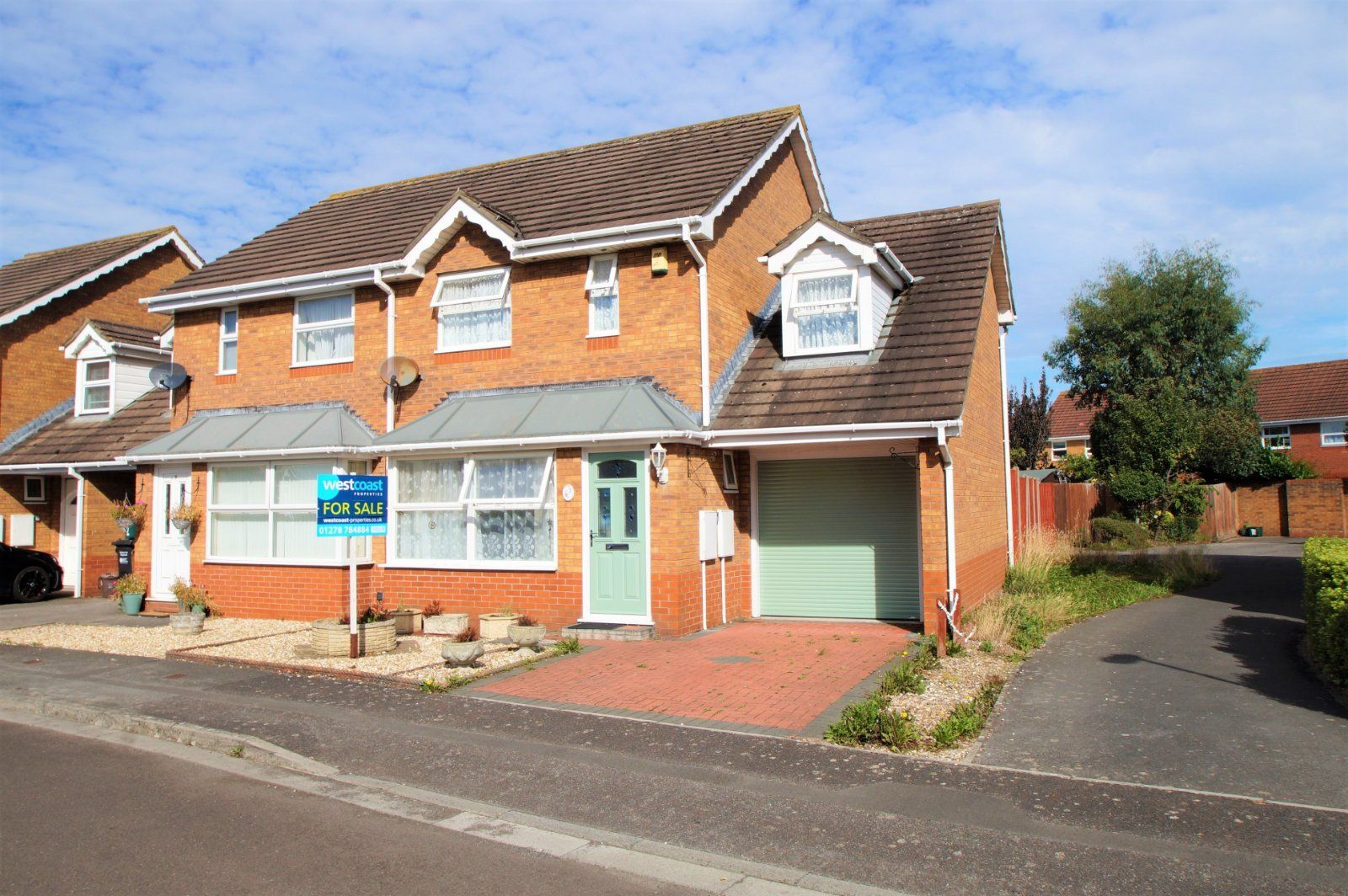 3 bed end terrace house for sale in Deacon Way, BurnhamOnSea