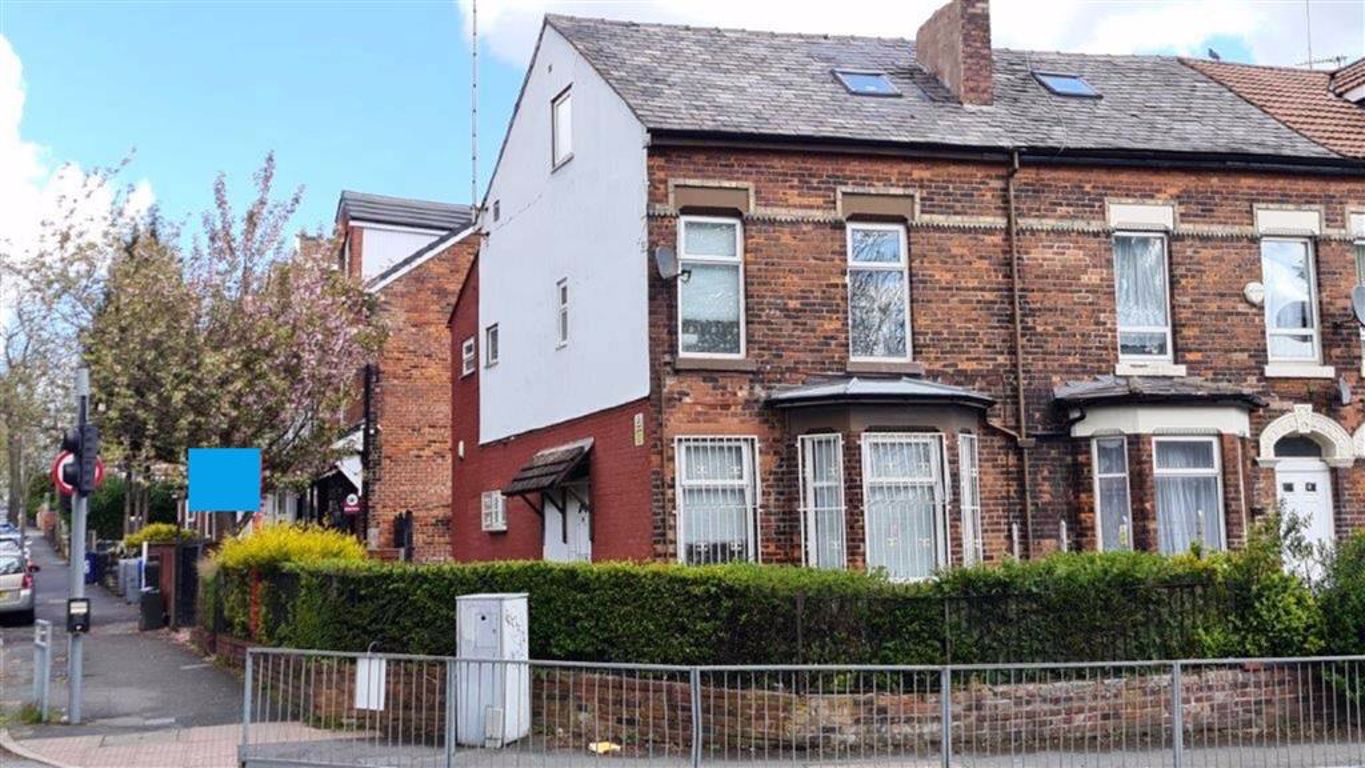 Crescent Road, Crumpsall, Manchester M8  