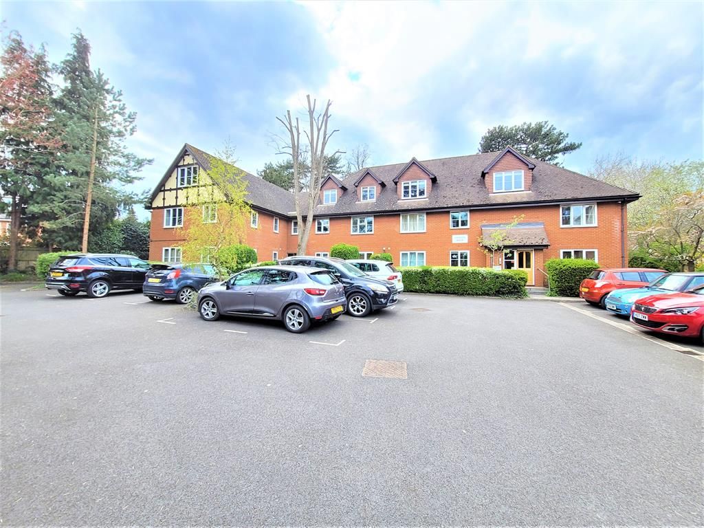 Lockton House Rectory Road, Wokingham RG40  