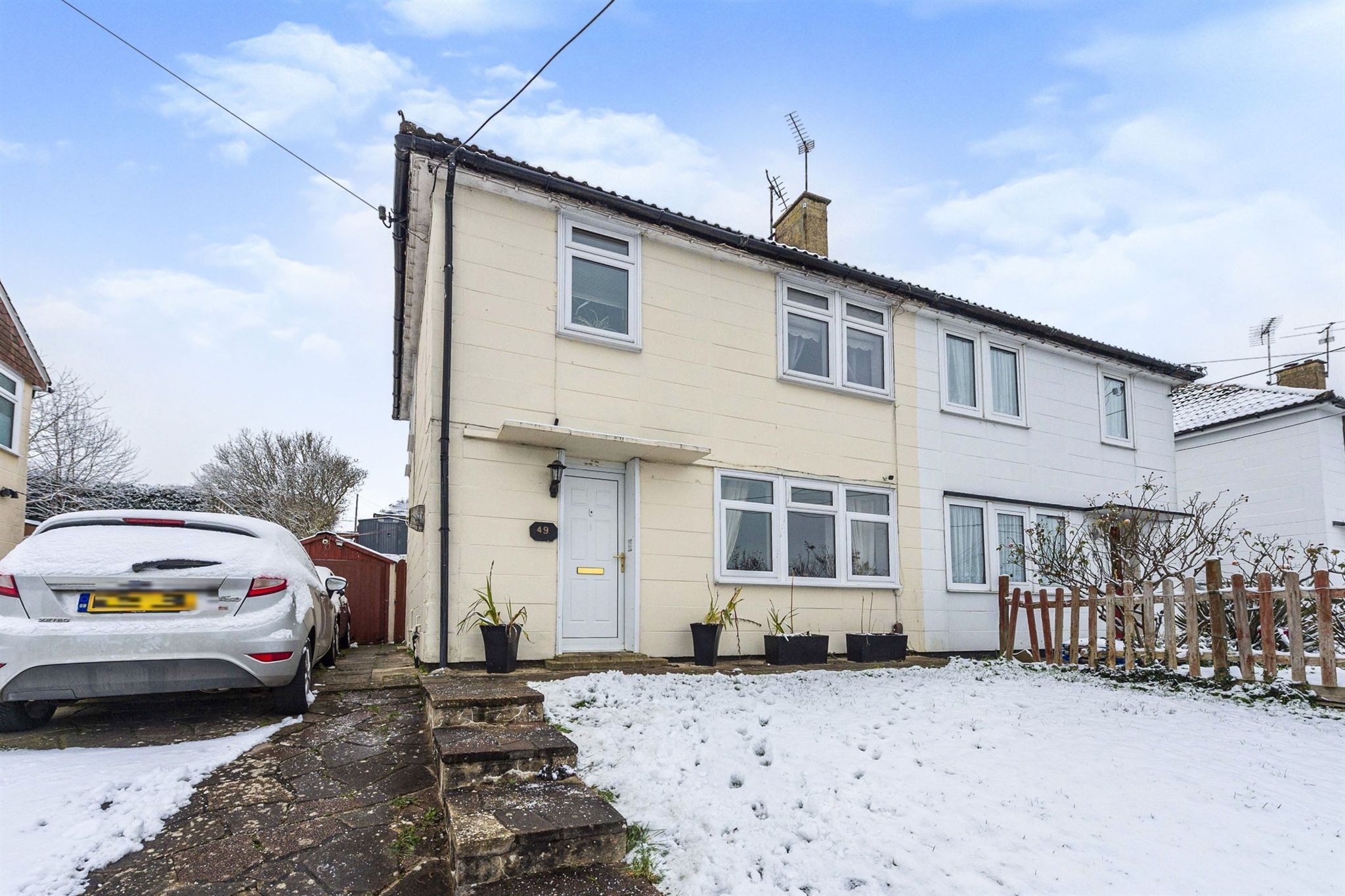 3 bed semidetached house for sale in Lynton Road, Chesham HP5 Zoopla