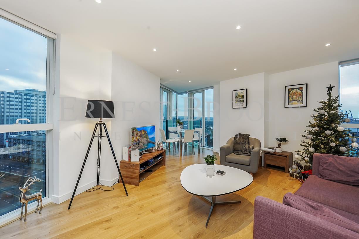 Pinnacle Apartments, 6 Saffron Central Squa, Croydon CR0  