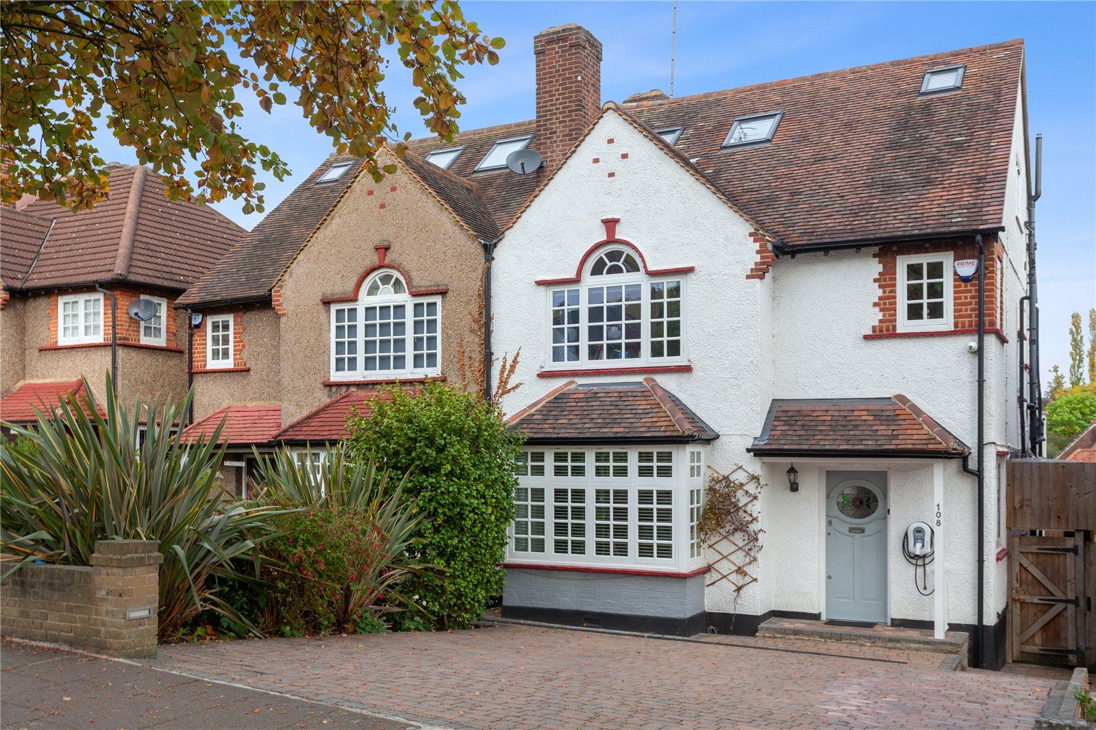 5 bed semidetached house for sale in Torrington Park, Finchley N12