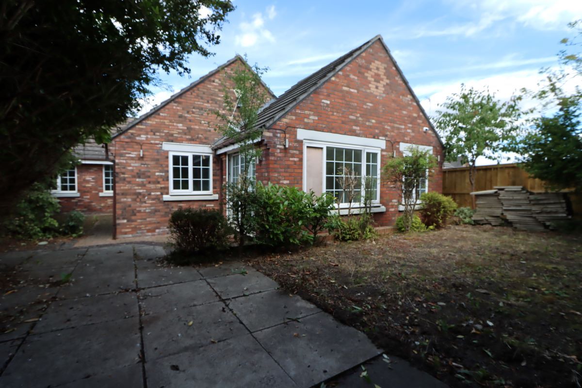 3 bed detached bungalow for sale in 29 Highfield Rise, Chester Le