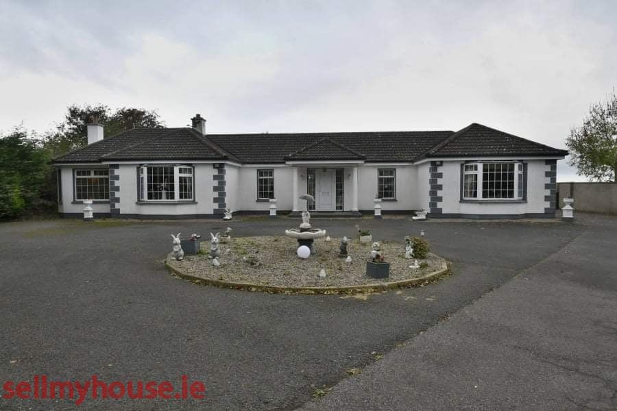 4 bed bungalow for sale in Dale View, Ballyoliver, Rathvilly, Co