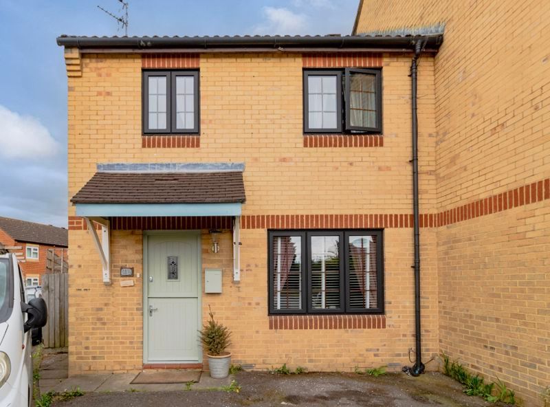 2 bed semidetached house for sale in Green Hill, Garsington, Oxford