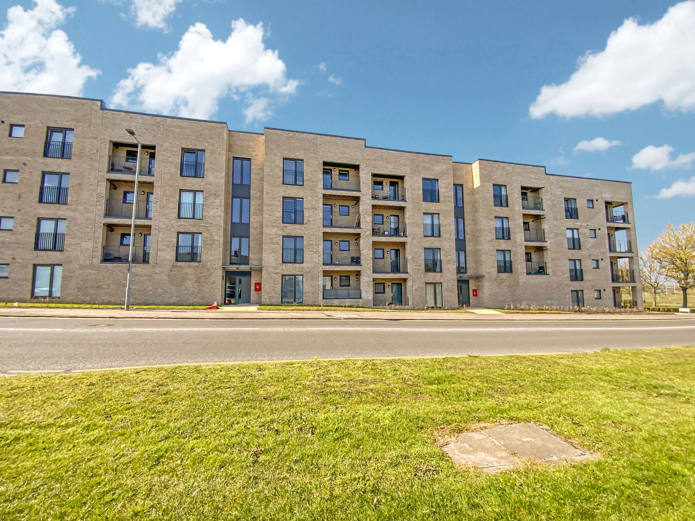 Broomhouse Road, Edinburgh EH11  