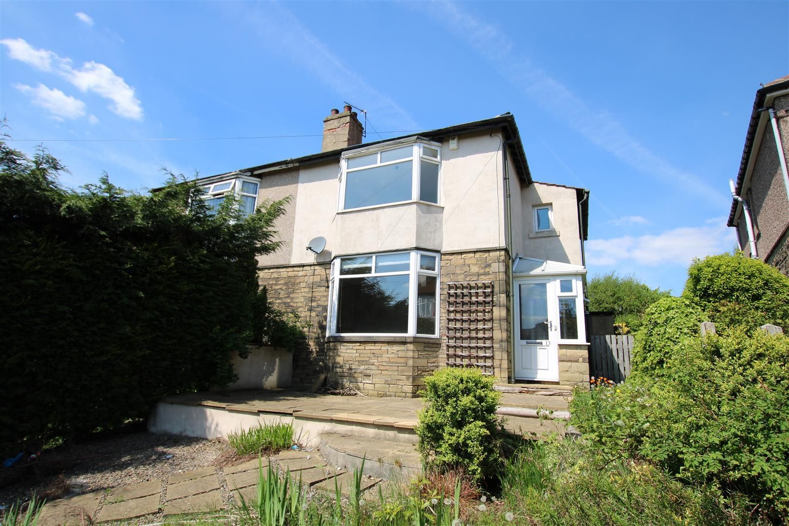 3 bed semidetached house for sale in Belmont Gardens, Low Moor
