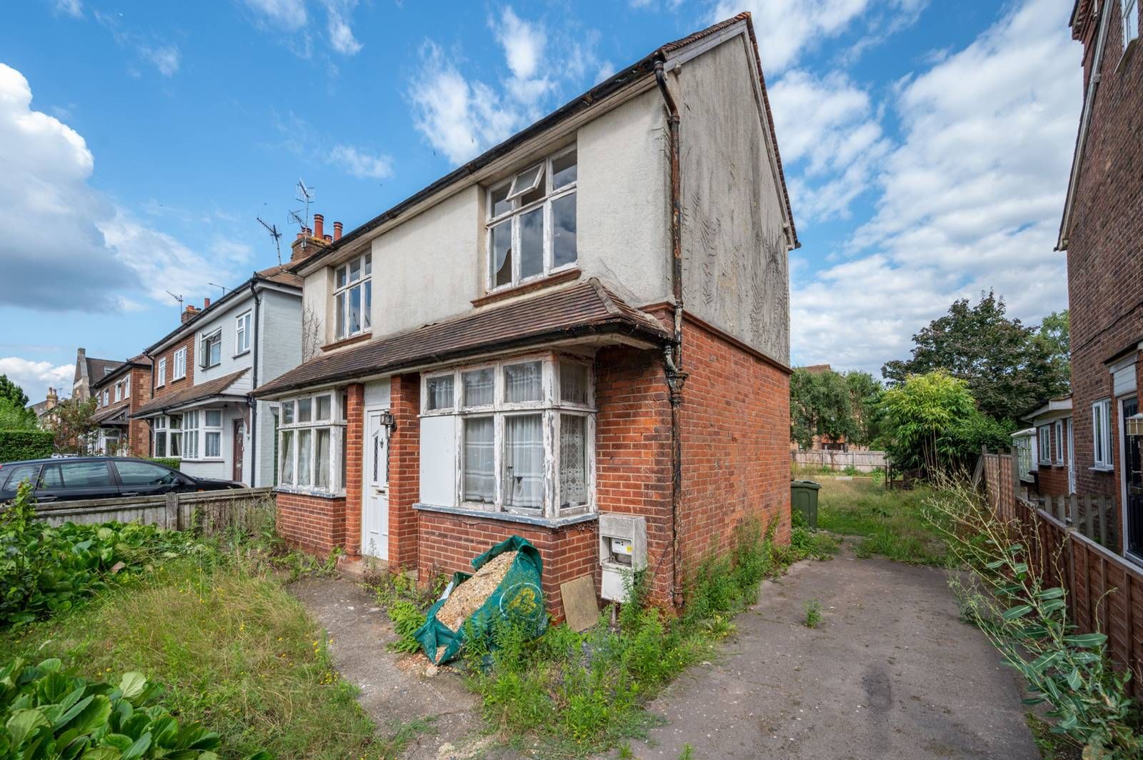 Woking Road, Guildford, Guildford GU1  