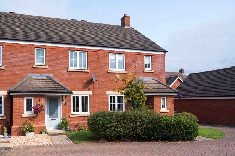 3 bed terraced house to rent in Alamein Way, Lichfield WS14 Zoopla