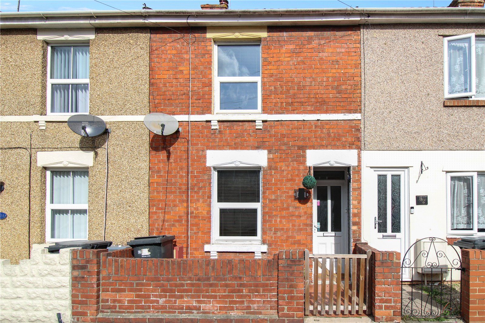 2 bed terraced house for sale in Whiteman Street, Gorse Hill, Swindon
