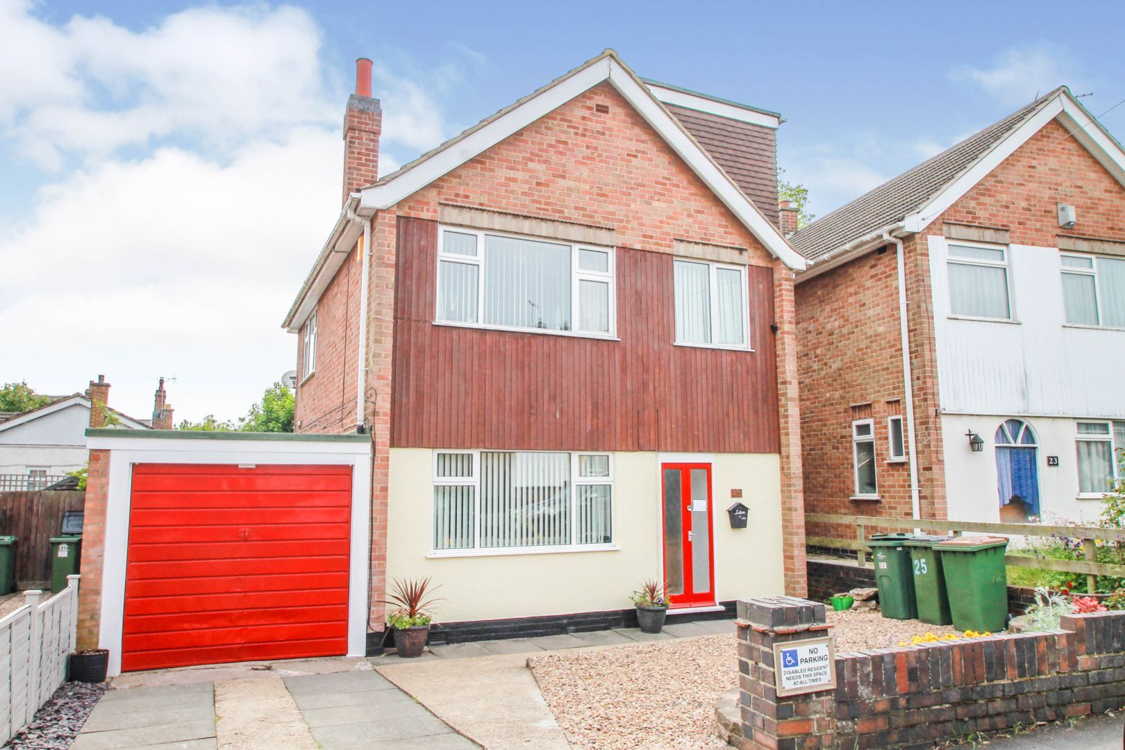 Bidford Road, Braunstone Town LE3  