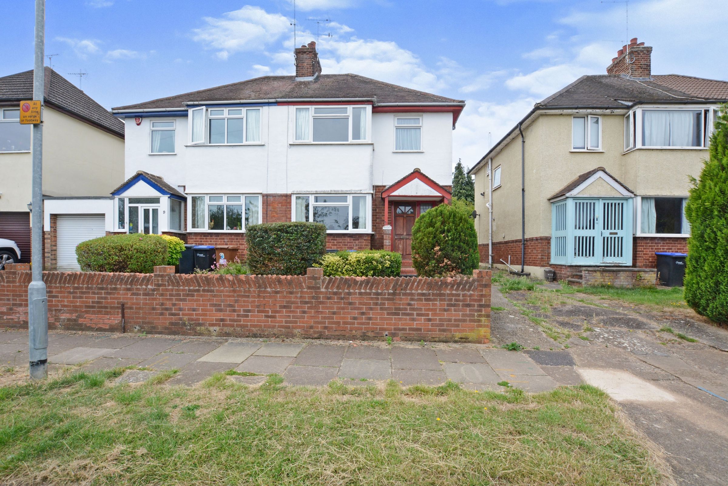 3 bed semidetached house for sale in Windsor Crescent, Northampton NN5 Zoopla