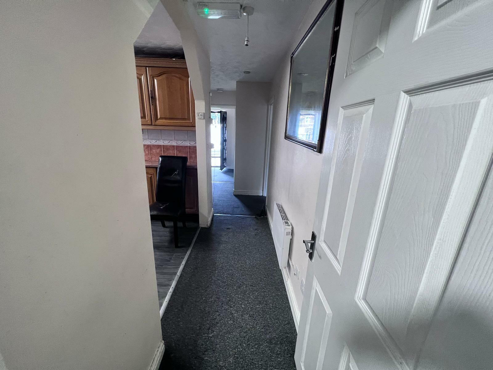 2 bed flat to rent in Rutland Avenue, High HP12 Zoopla