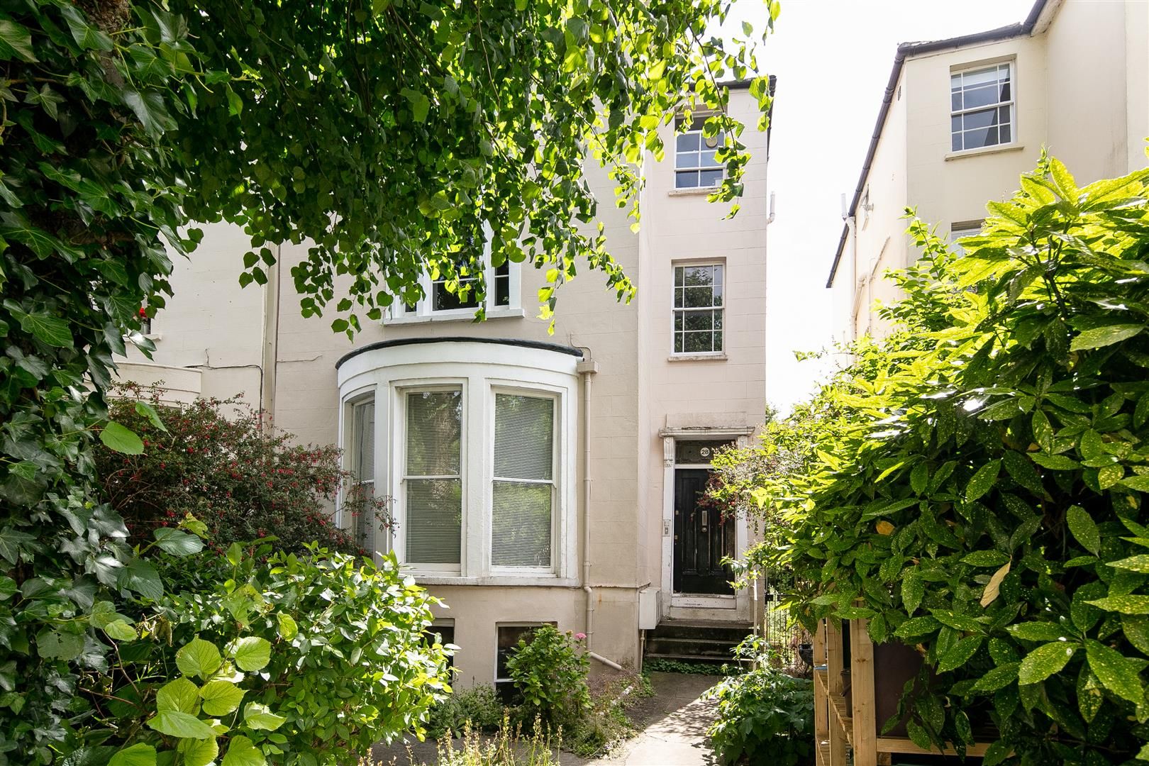 2 bed flat for sale in Hampton Park, Redland, Bristol BS6 Zoopla