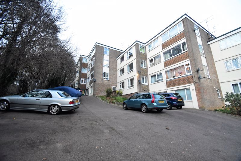 2 bed flat for sale in Richmond Hill, Luton LU2 Zoopla