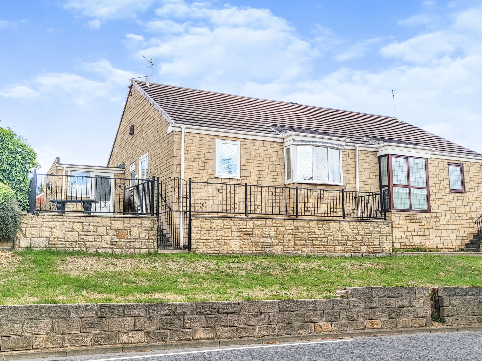 2 bed bungalow for sale in Bede Burn View, Jarrow NE32 Zoopla