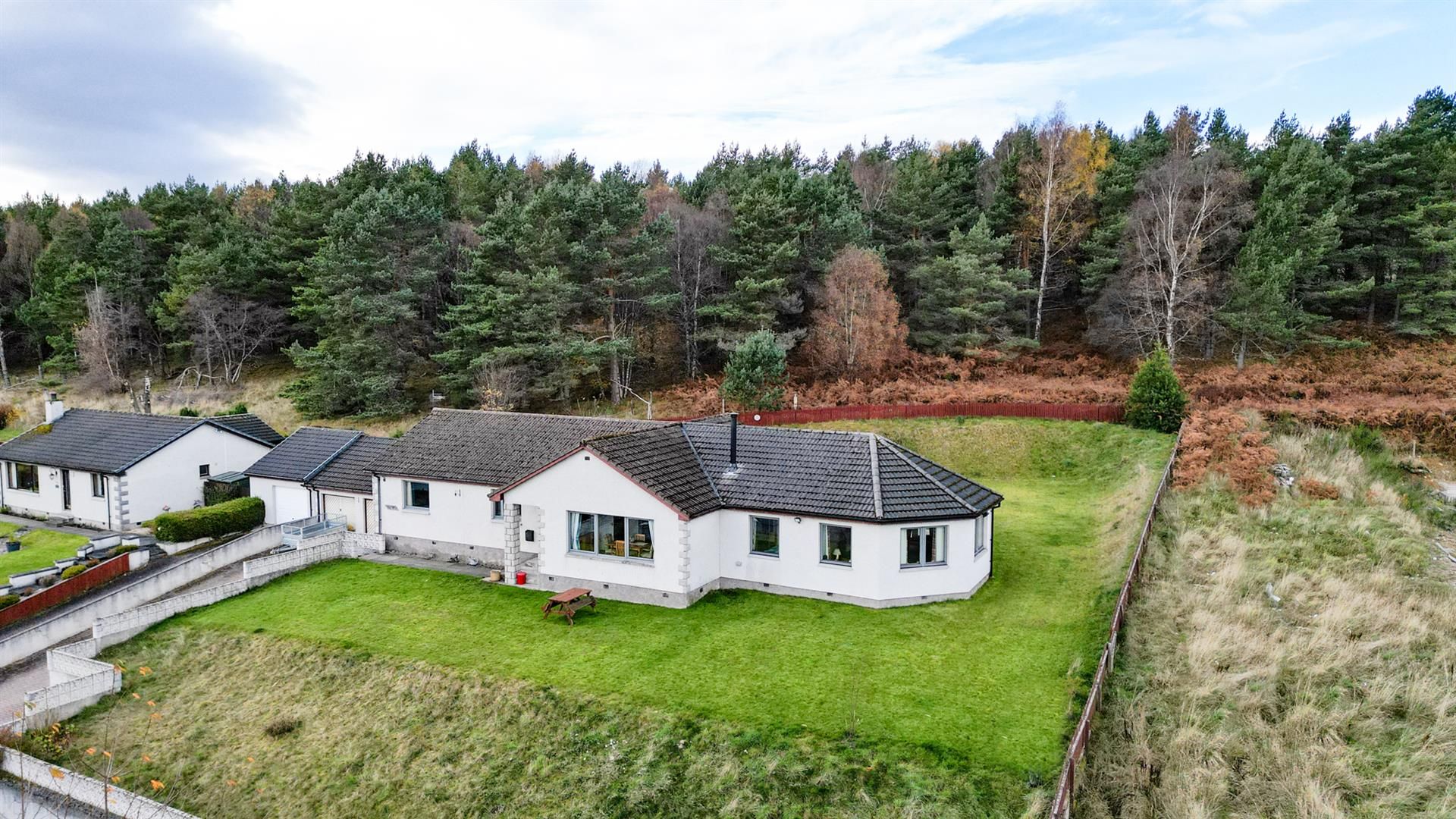 4 bed detached bungalow for sale in Revoan Drive, GrantownOnSpey PH26
