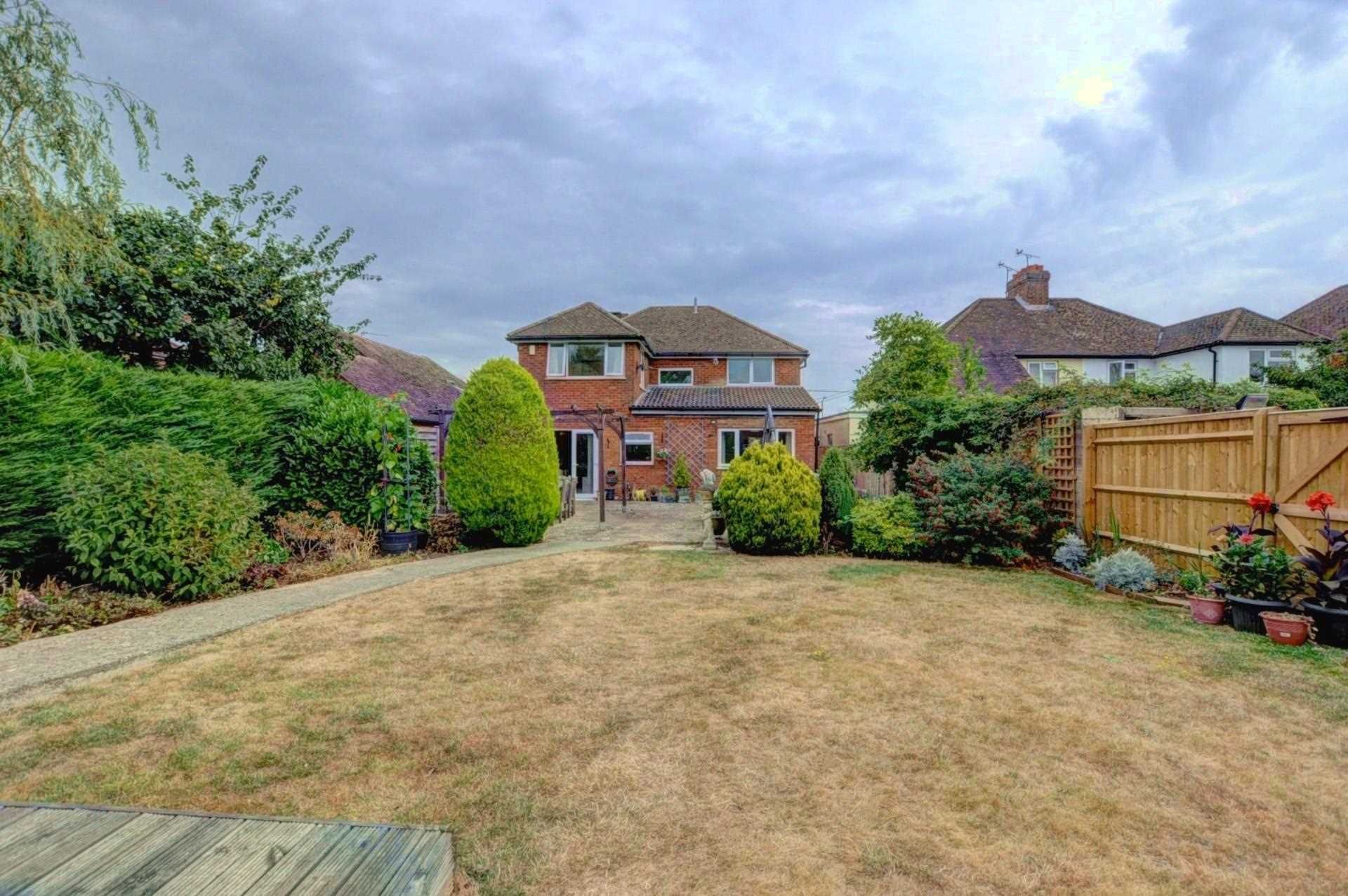4 bed detached house for sale in Marlow Road, Stokenchurch HP14 Zoopla
