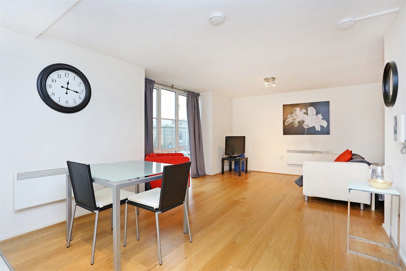 Studio to rent in Great West Road, Hammersmith Riverside, London W6 ...