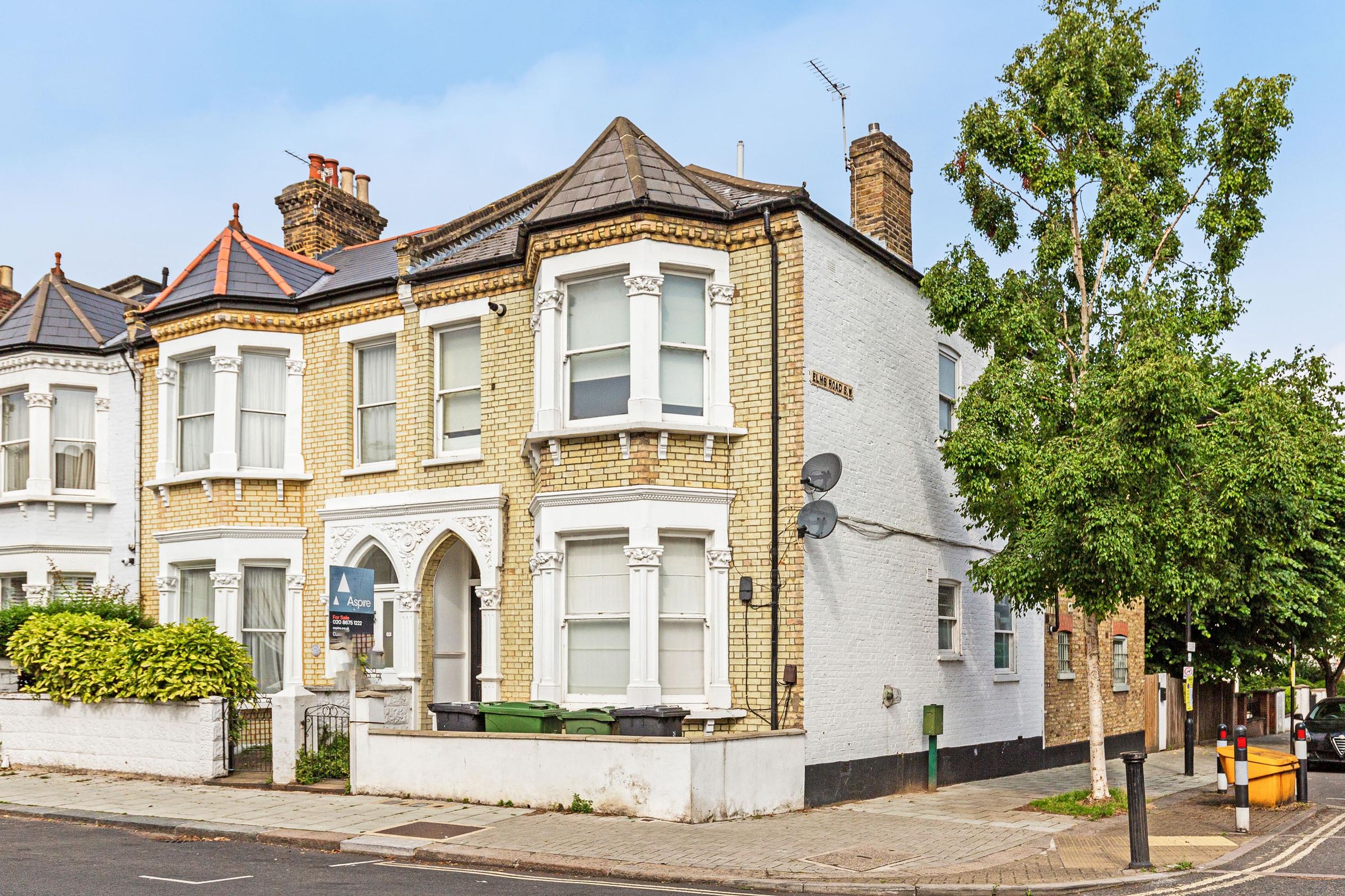 Elms Crescent, Clapham SW4  