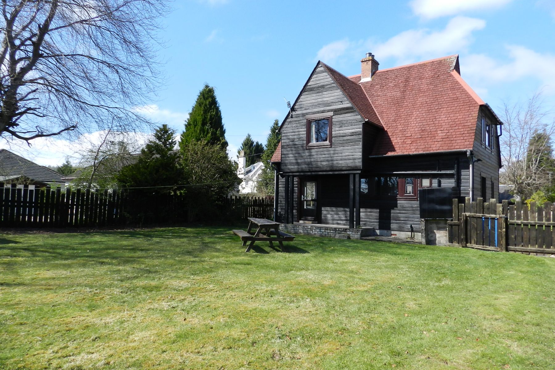 3 bed detached house for sale in Grant Road, Grantown On Spey PH26 Zoopla