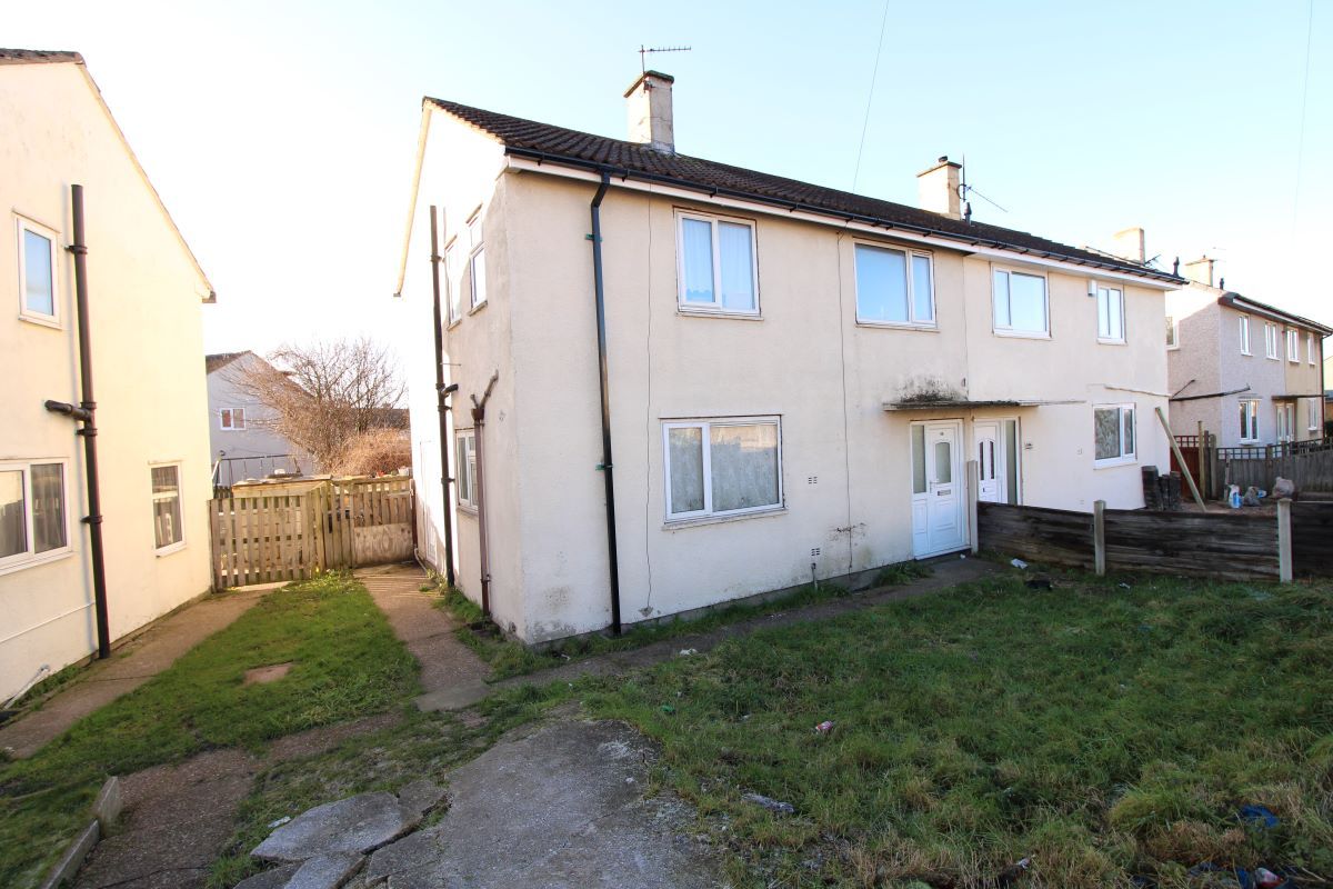 96 Broadwater, Bolton-Upon-Dearne, Rotherham, South Yorkshire S63  