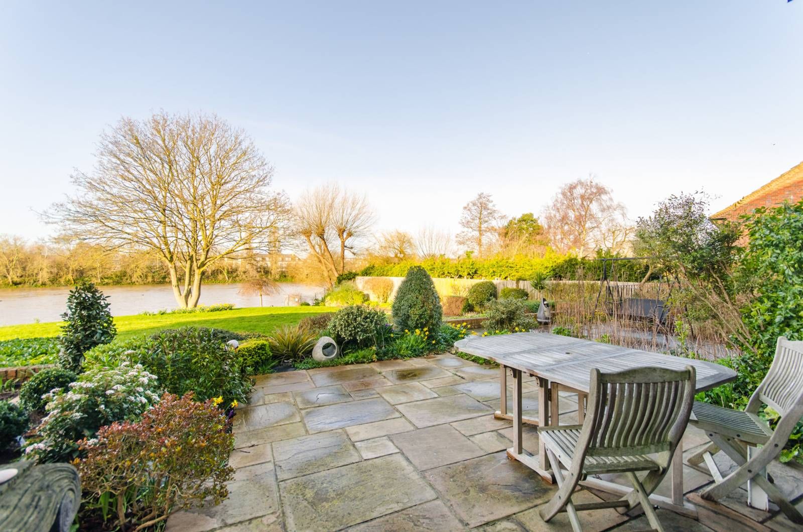 Chiswick Quay Grove Park London W4  