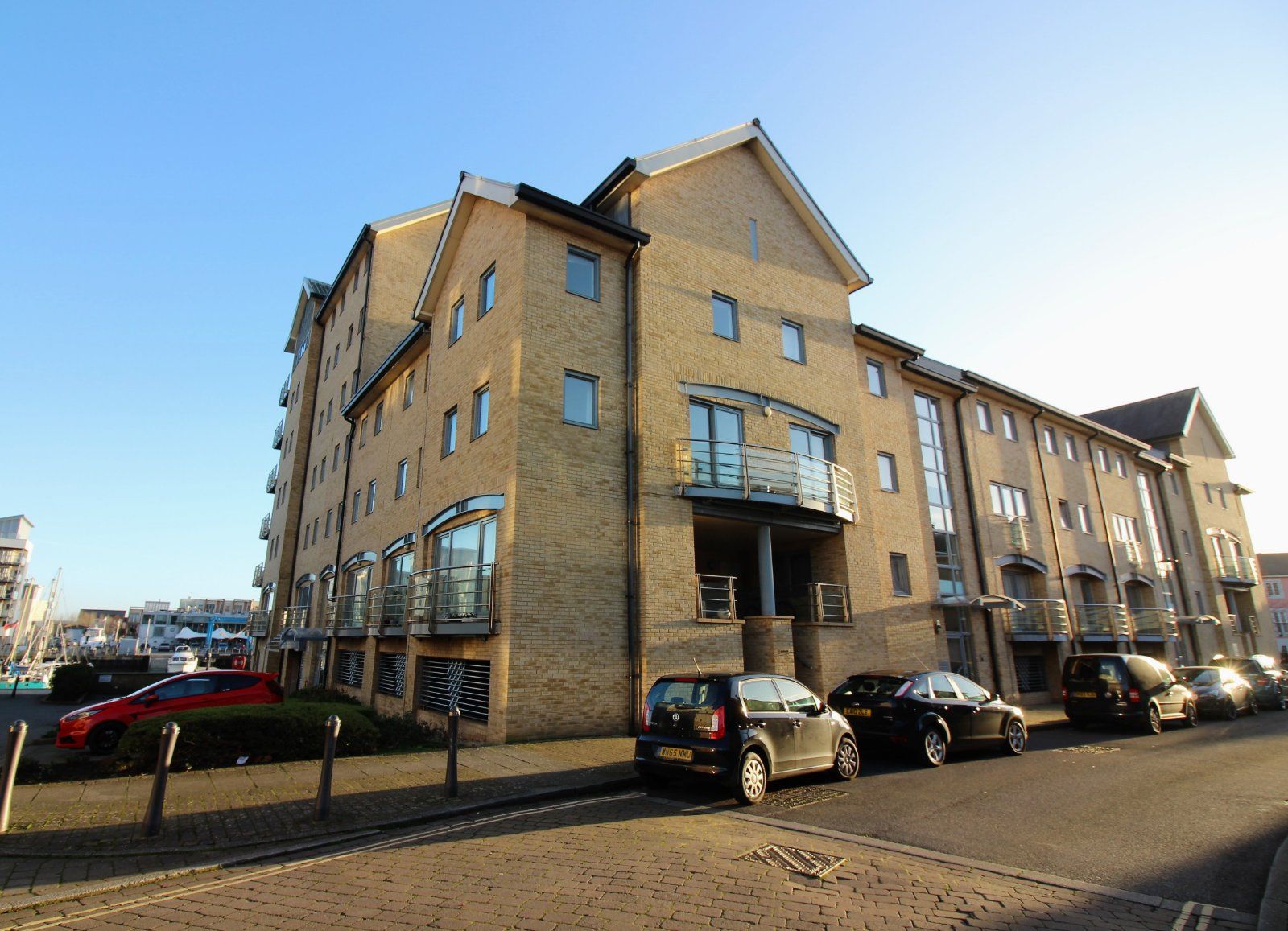 2 bed flat to rent in Estuary House, Lower Burlington Road, Portishead