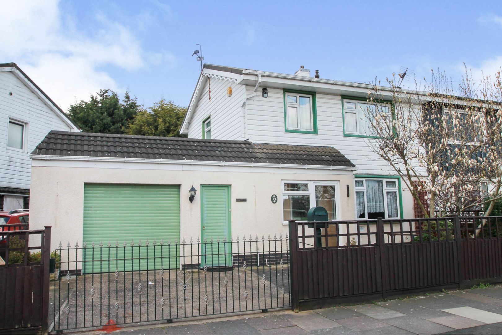 Glazebrook Road, New Parks LE3  