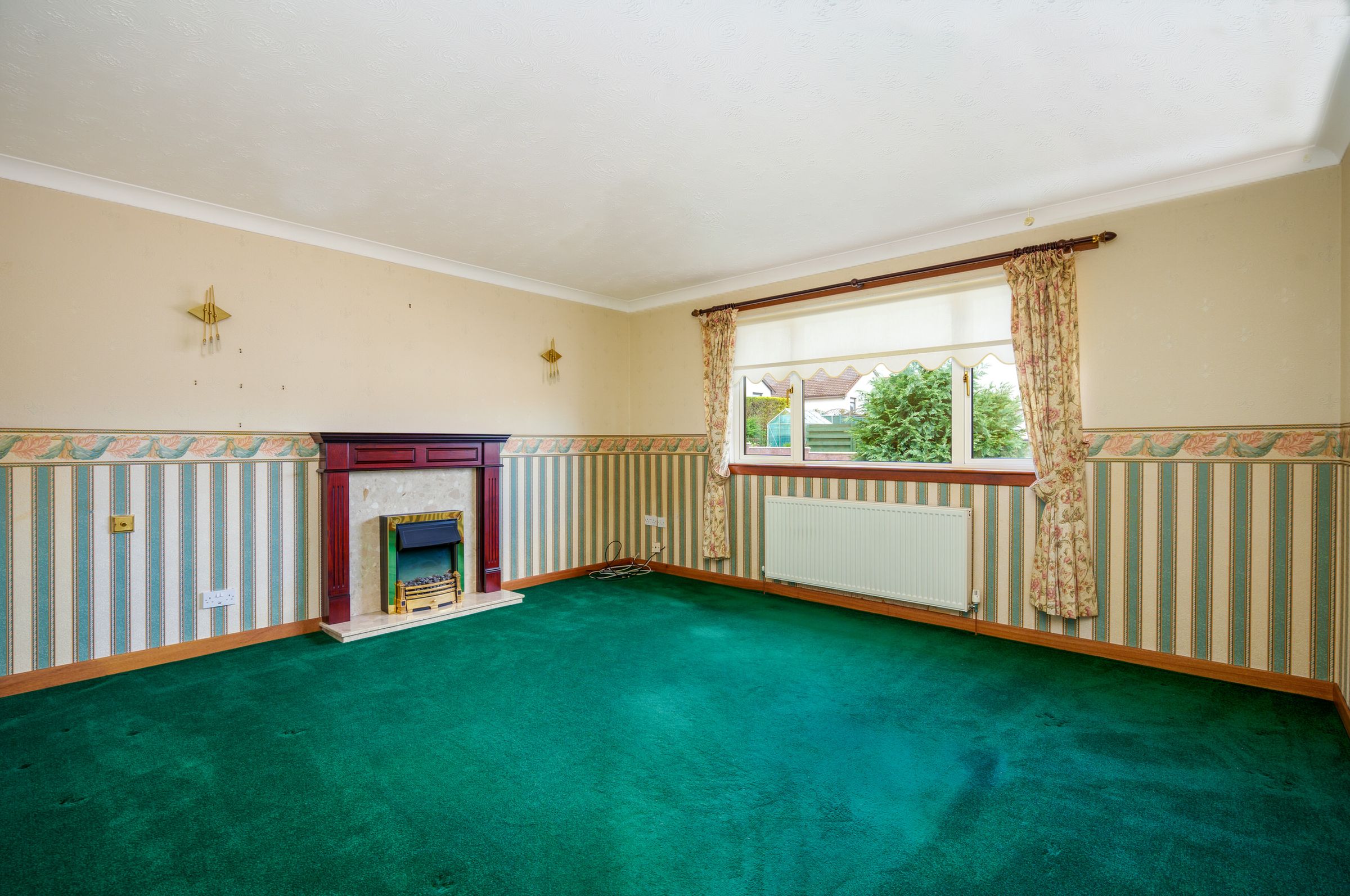 3 bed bungalow for sale in Coldstream Avenue, Leven, Fife KY8 Zoopla