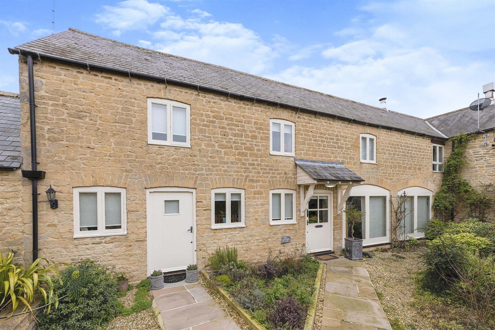 4 bed detached house for sale in Glinton Road, Helpston, Peterborough