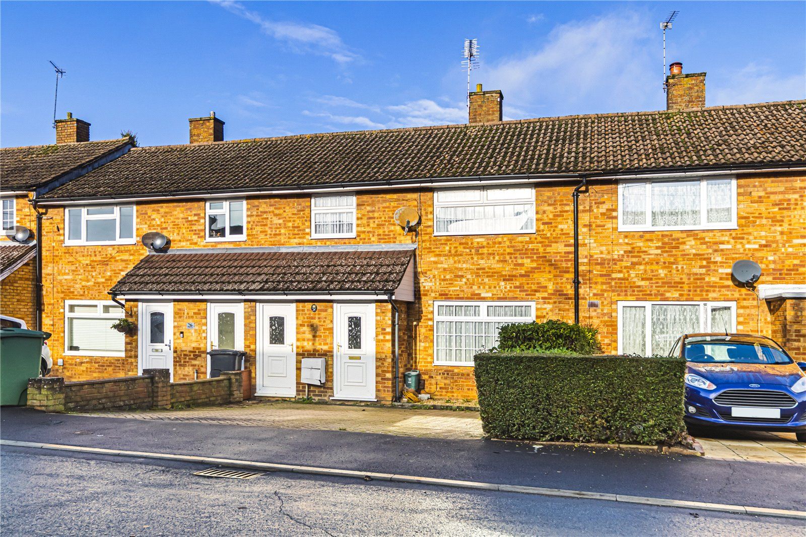 3 bed terraced house for sale in Springfield Road, Hemel Hempstead HP2