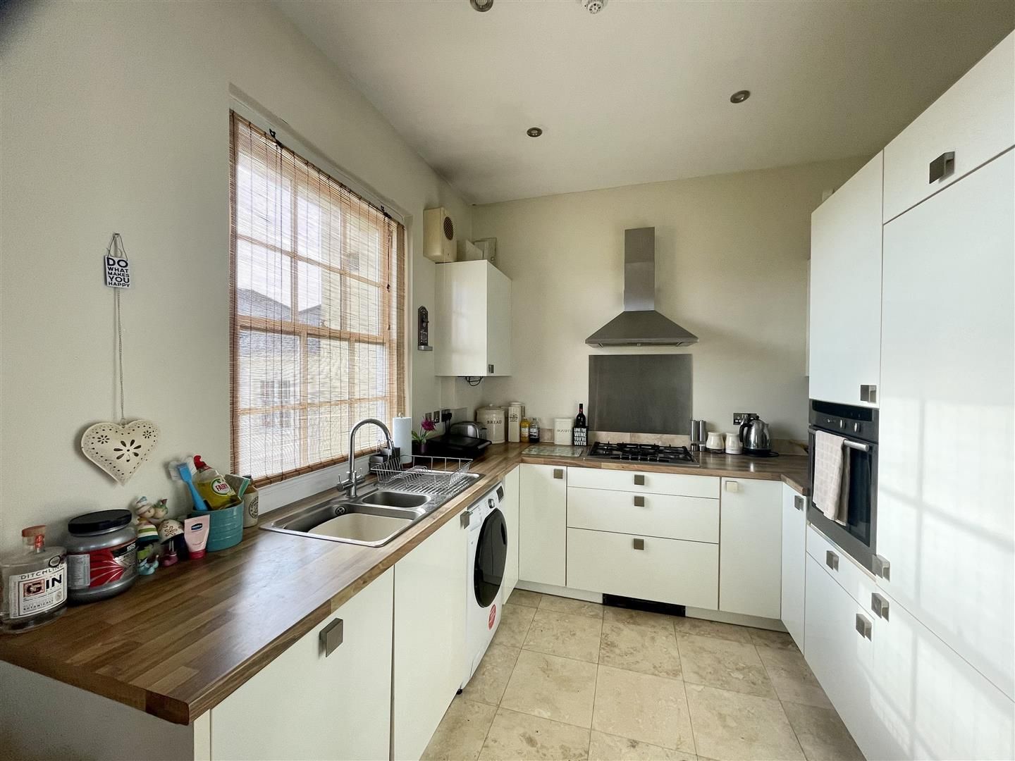 2 bed flat for sale in Corsica Hall, College Road, Seaford BN25 Zoopla