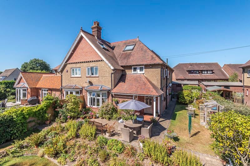 5 bed semidetached house for sale in Ely Grange, Frant, Tunbridge