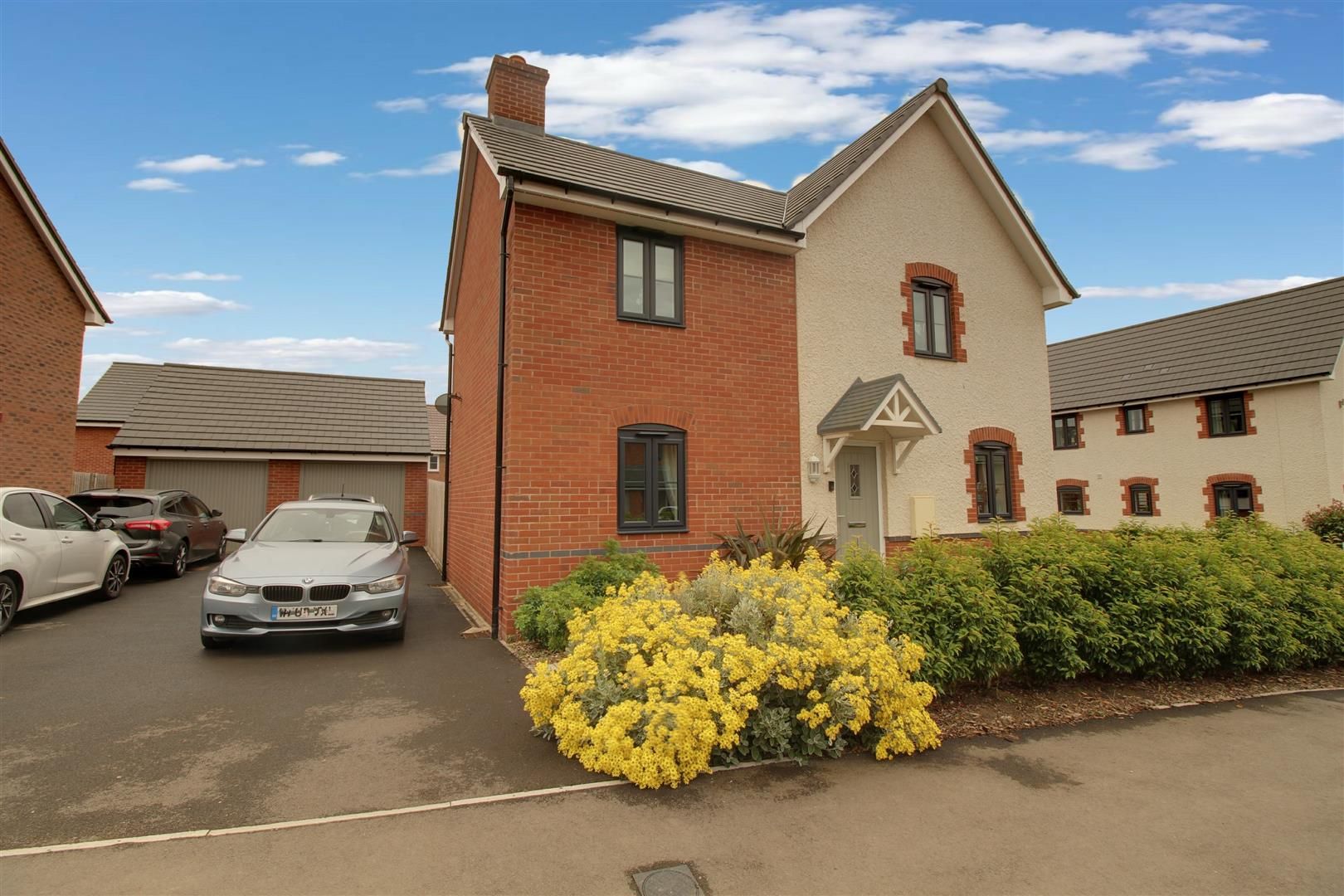 4 bed detached house for sale in Great Oldbury Drive, Great Oldbury