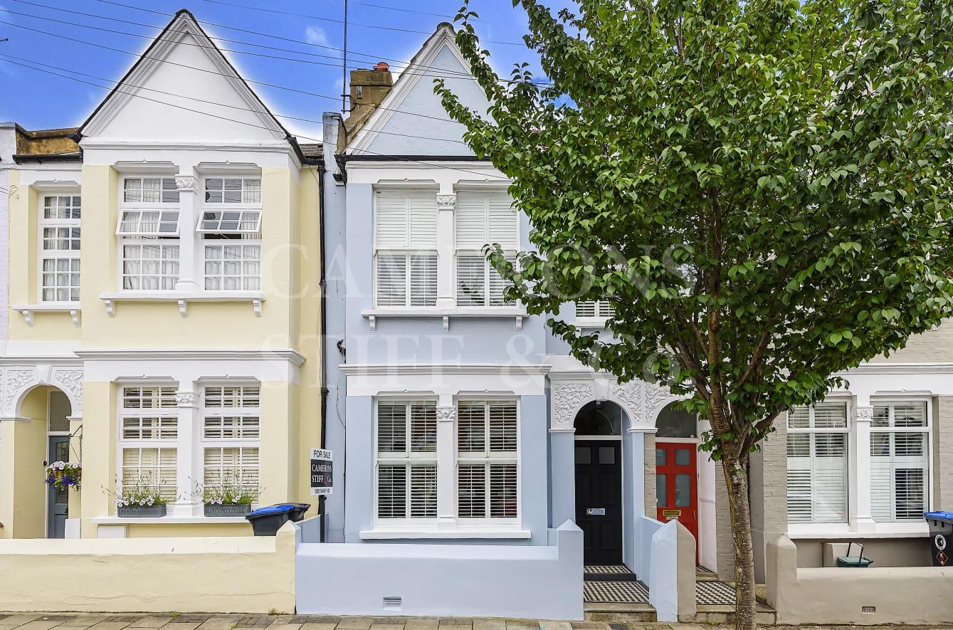 5 bed terraced house for sale in Kingsley Road, London NW6 Zoopla