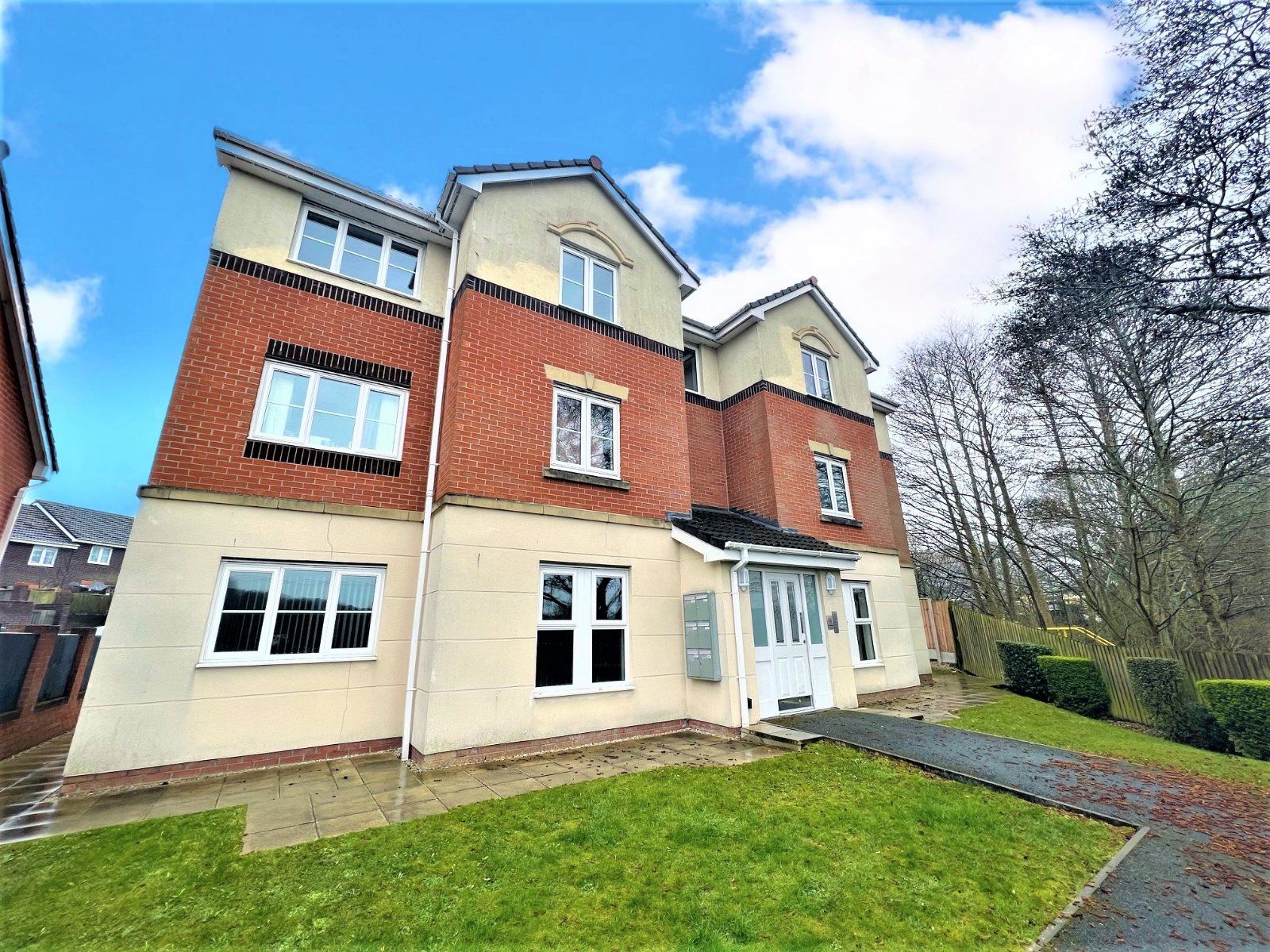 1 bed flat for sale in Emerald Way, StokeOnTrent, Staffordshire ST6