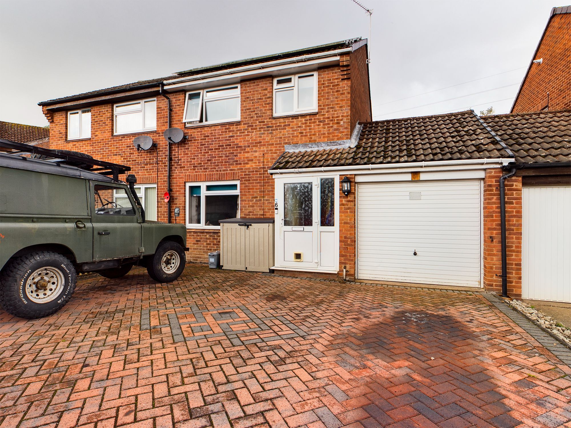 3 bed semidetached house for sale in Sherwood Close, Telford TF5 Zoopla