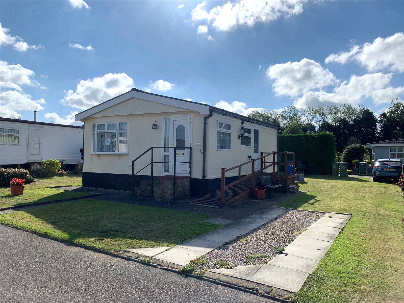 2 bed bungalow for sale in Willow Crescent, Moss Lane, Moore